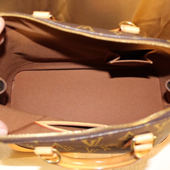 Louis Vuitton Vintage Monogram Alma Handbag - Picture 4 of 9